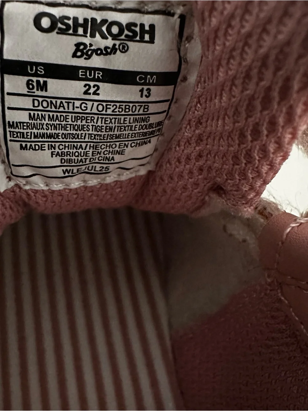 OshKosh B’gosh Toddler Girls Donati Sneakers Sz 6M